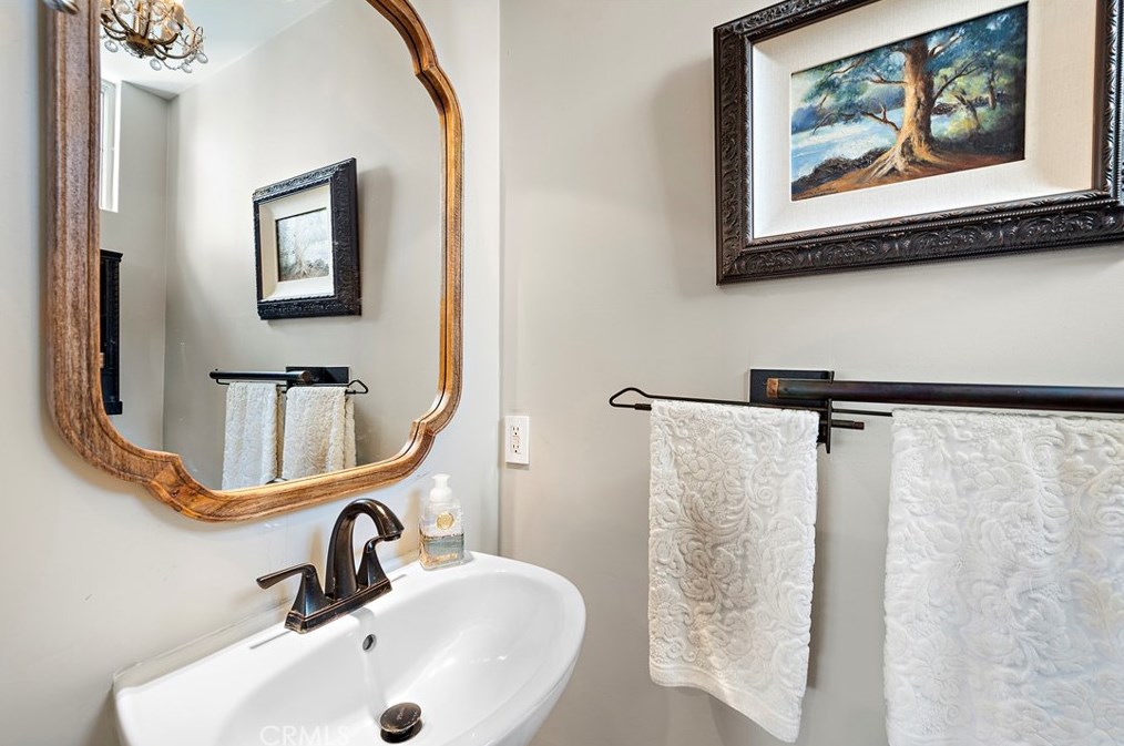 161 Seacountry Ln, Trabuco Canyon CA  92688-5557 exterior