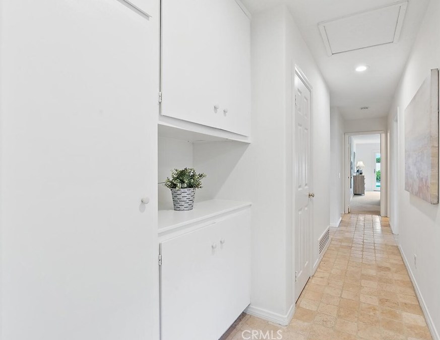 17 Butler St, Irvine CA  92612-2724 exterior