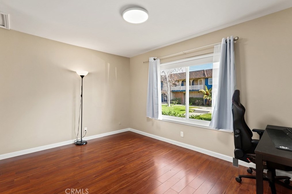4361 Larwin Ave, Cypress CA  90630-4151 exterior