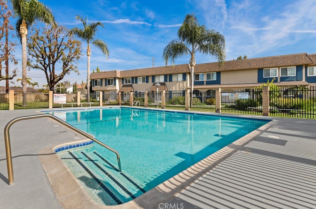 4361 Larwin Ave, Cypress CA  90630-4151 exterior