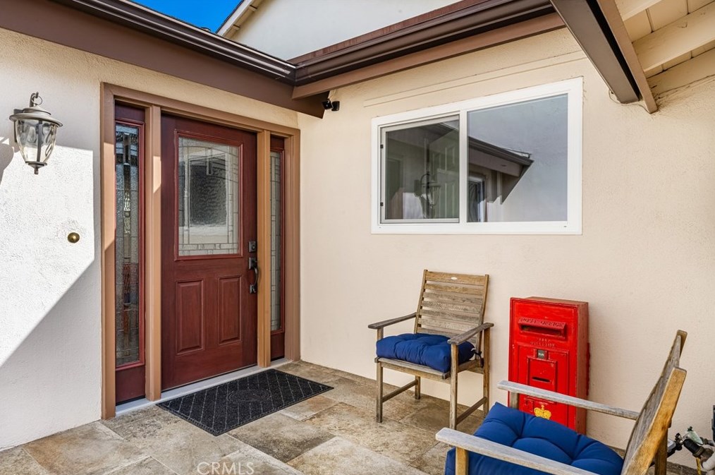 6 Spicewood Way, Irvine CA  92612-2721 exterior