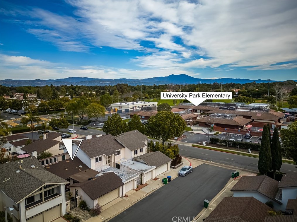 6 Spicewood Way, Irvine CA  92612-2721 exterior