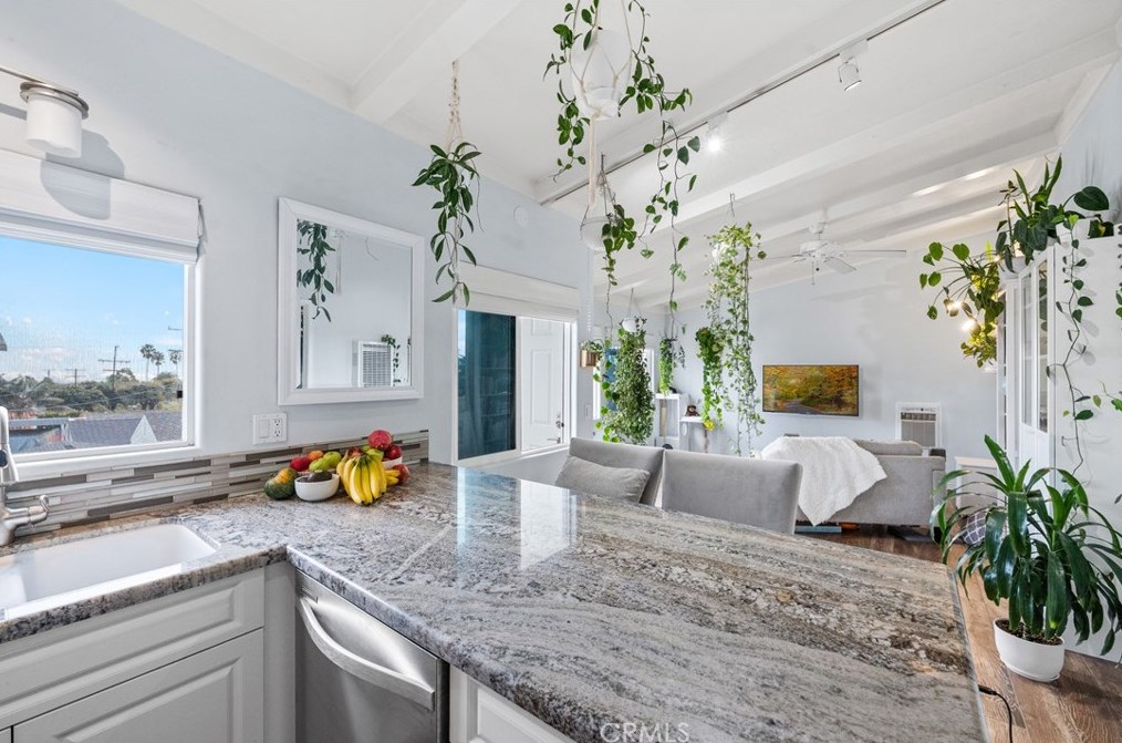 33921 Copper Lantern St, Dana Point CA  92629-2423 exterior