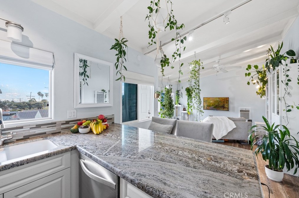 33921 Copper Lantern St, Dana Point CA  92629-2423 exterior