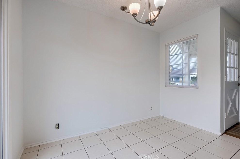 54 Eagle Run, Irvine CA  92614-7934 exterior