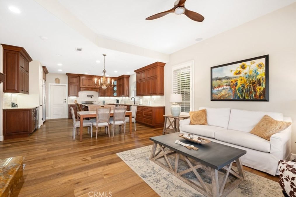 18 Prestwick Ct, Trabuco Canyon CA  92679-5001 exterior