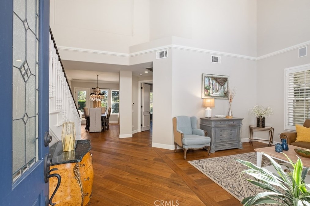 18 Prestwick Ct, Trabuco Canyon CA  92679-5001 exterior