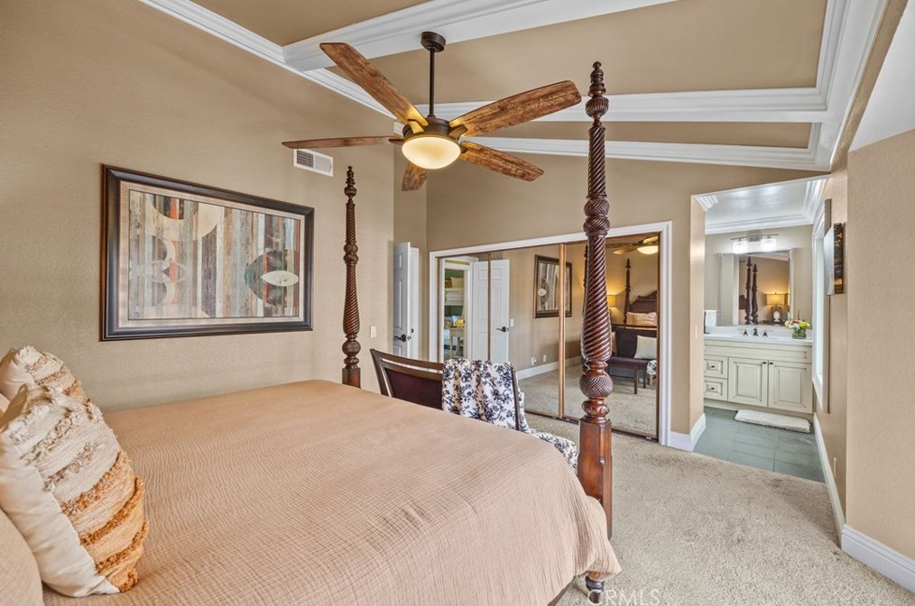 12 Cape Cod, Irvine CA  92620-2711 exterior