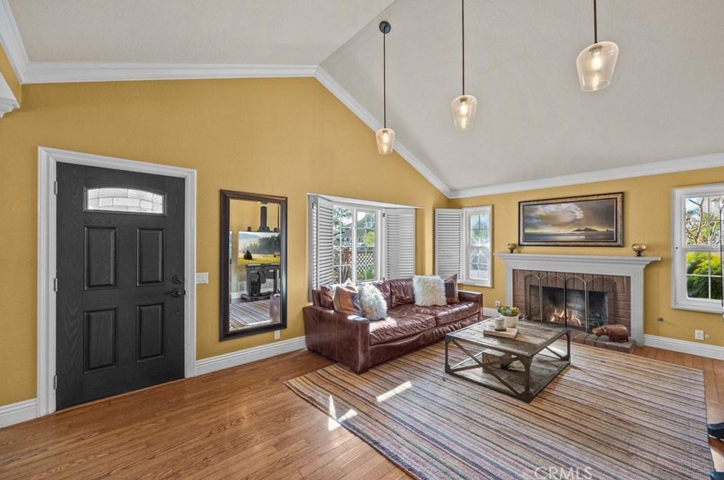 12 Cape Cod, Irvine CA  92620-2711 exterior