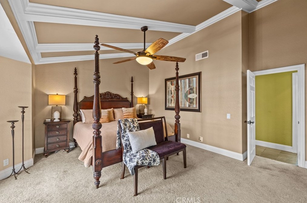 12 Cape Cod, Irvine CA  92620-2711 exterior