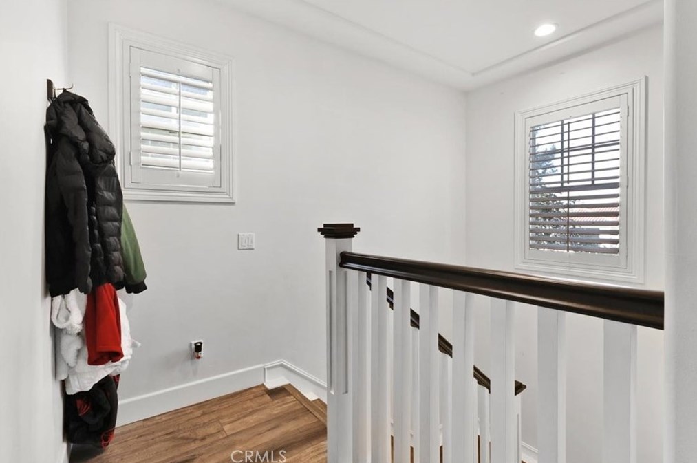 4711 Winthrop Dr, Huntington Beach CA  92649-6418 exterior