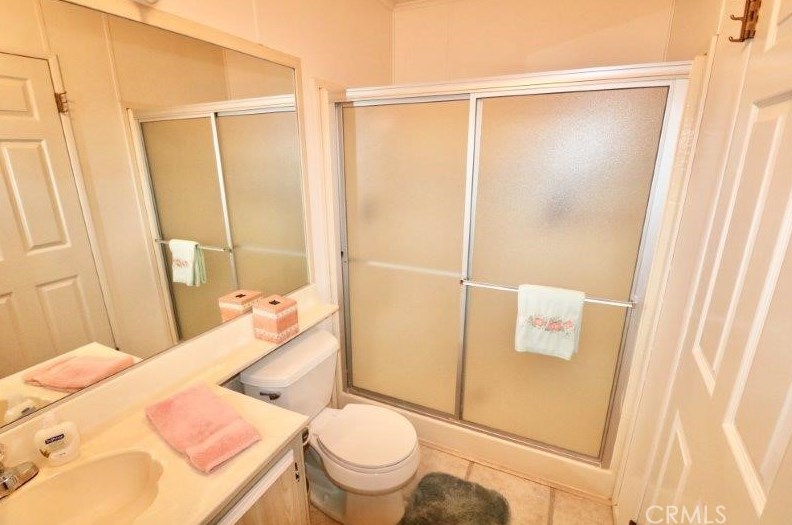 2621 Park Lk, Santa Ana CA  92705-6976 exterior