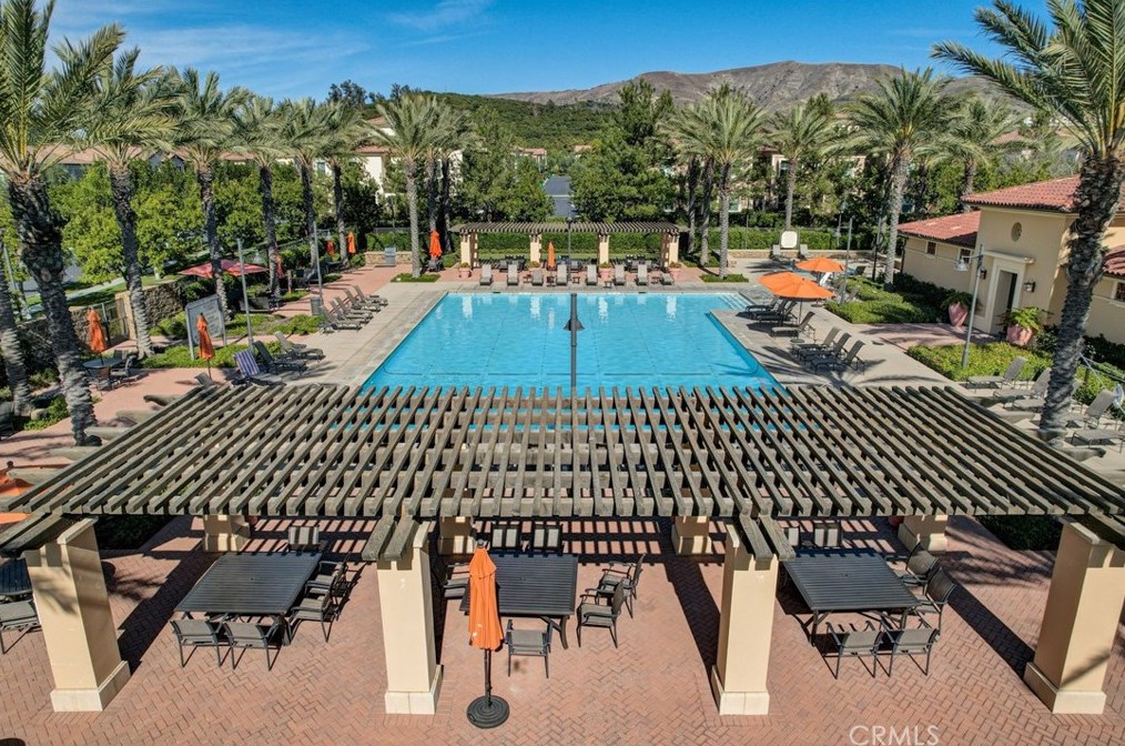 107 Rodeo, Irvine CA  92602 exterior