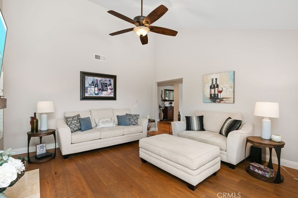 24252 Cherry Hills Pl, Laguna Beach CA  92677-2474 exterior