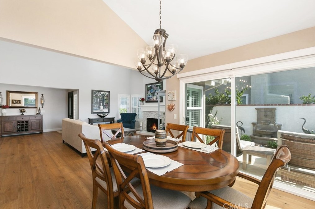 24252 Cherry Hills Pl, Laguna Beach CA  92677-2474 exterior