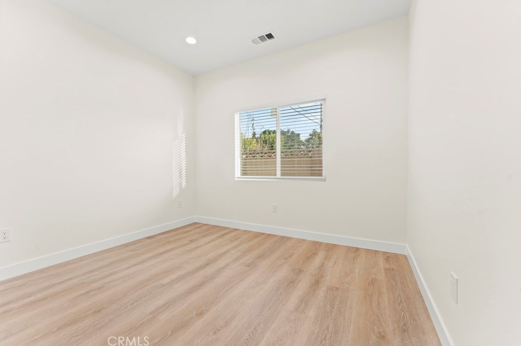 9342 Mirage Ave, Westminster CA  92683-4744 exterior