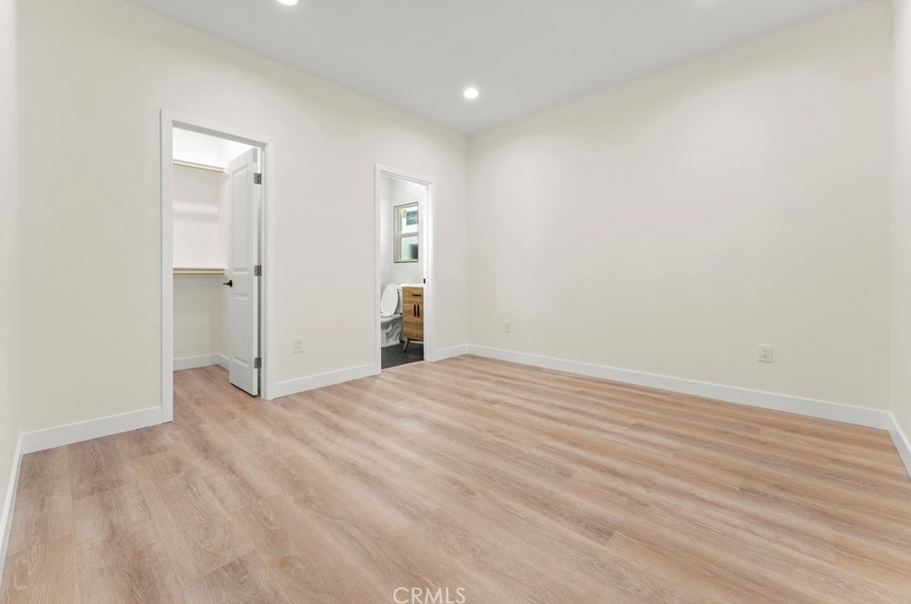 9342 Mirage Ave, Westminster CA  92683-4744 exterior