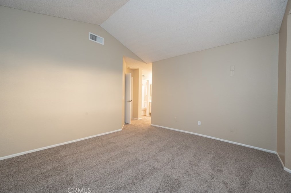 11991 Ocotillo Dr, Fontana CA  92337-2867 exterior