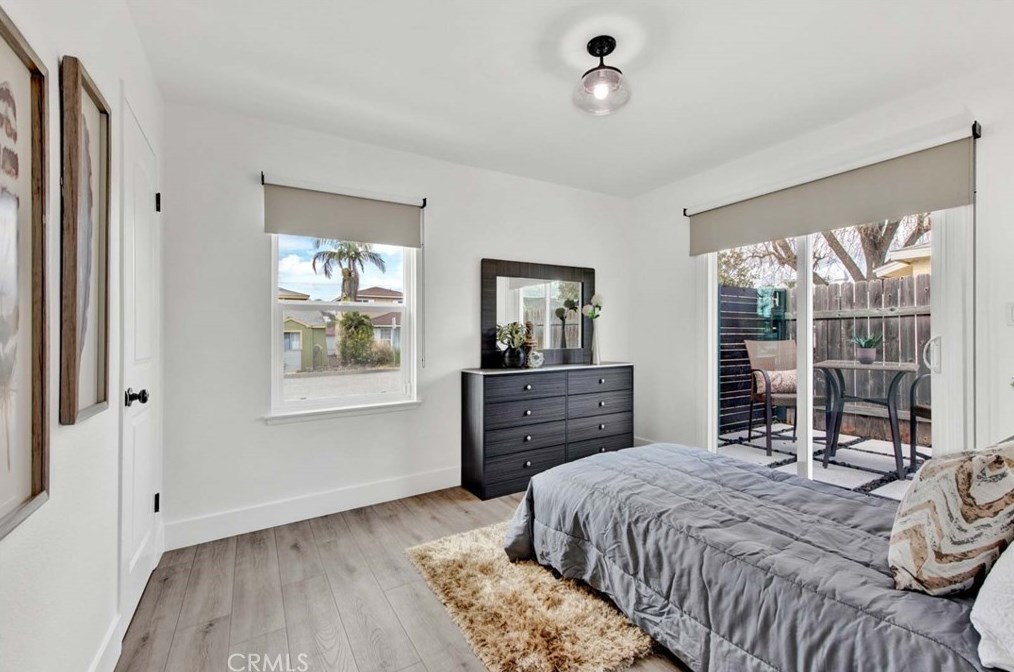 557 Rosalind Dr, Orange CA  92869-5107 exterior
