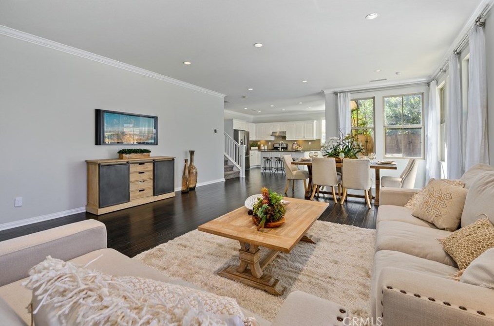 61 Serenity, Irvine CA  92618-1511 exterior