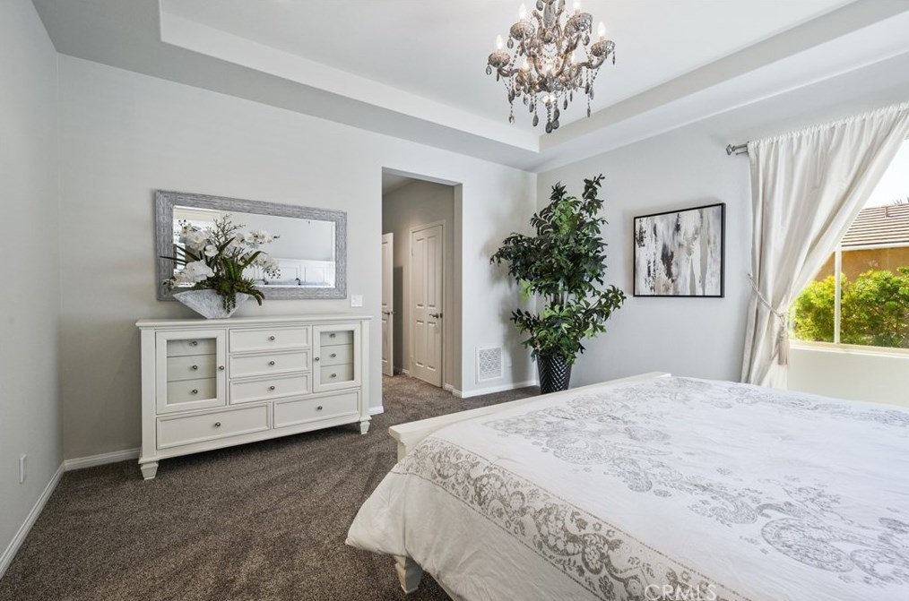 61 Serenity, Irvine CA  92618-1511 exterior