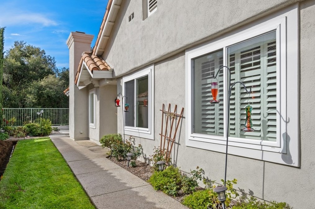 2 Malaquita, Trabuco Canyon CA  92679-4147 exterior