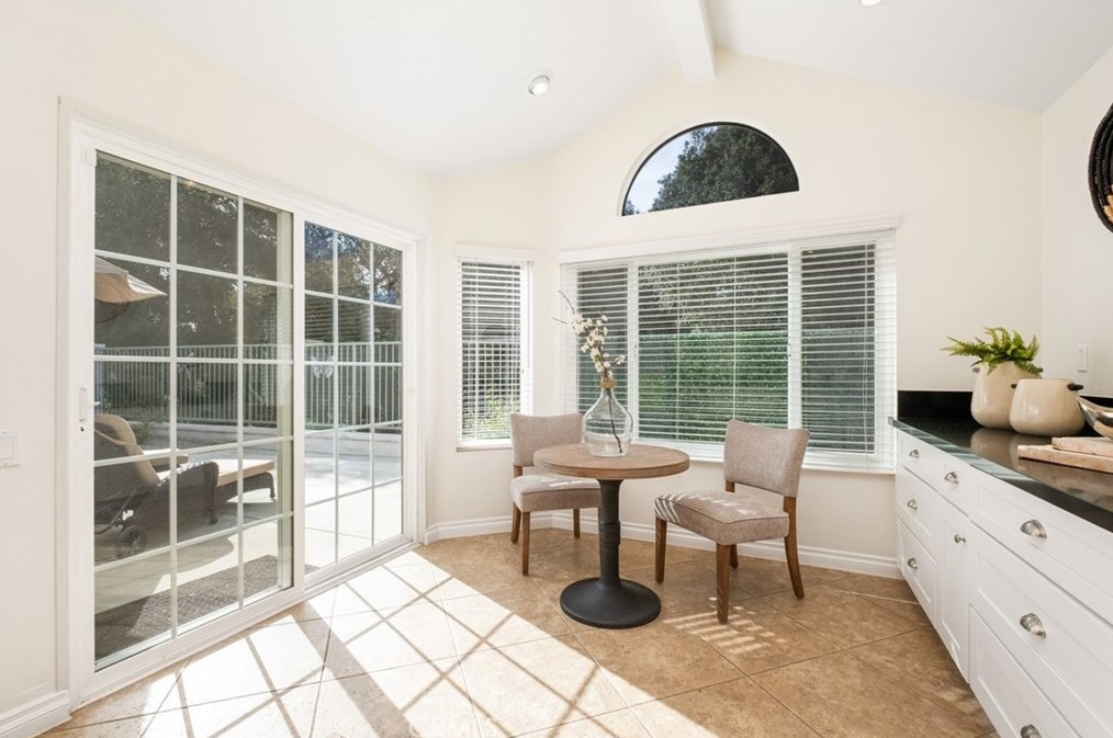 2 Malaquita, Trabuco Canyon CA  92679-4147 exterior