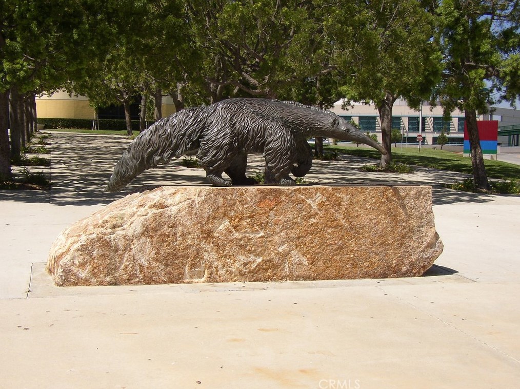 62 Livia, Irvine CA  92618-0102 exterior