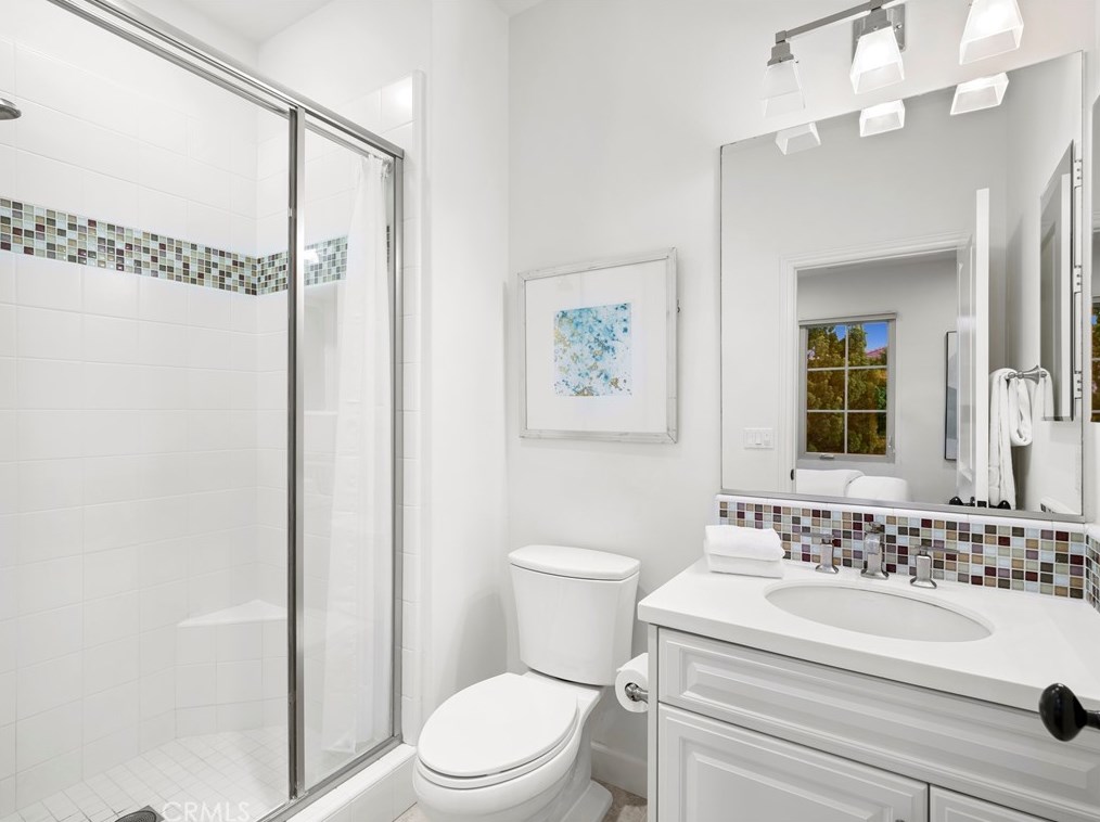 62 Livia, Irvine CA  92618-0102 exterior