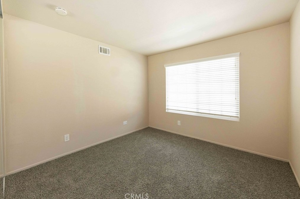 6818 Canoga Pl, Riverside CA  92504-2101 exterior