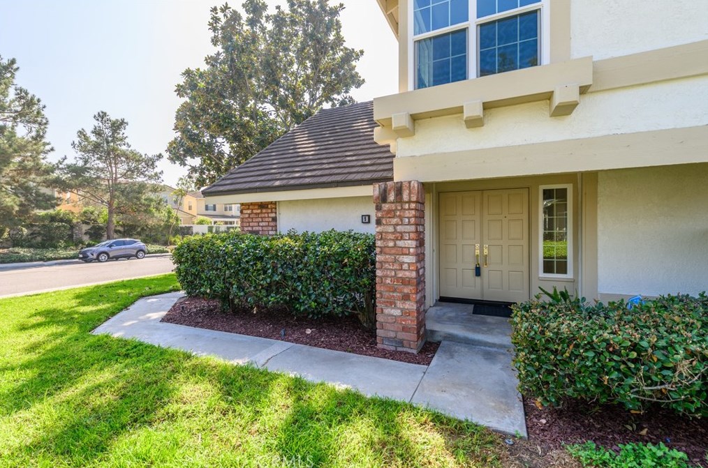 5 Alderwood, Irvine CA  92604-3304 exterior