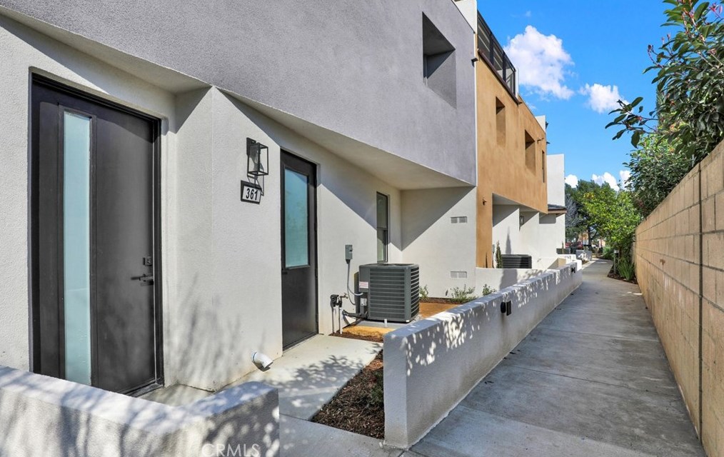 361 Cypress St, La Habra CA 90631-6865 exterior