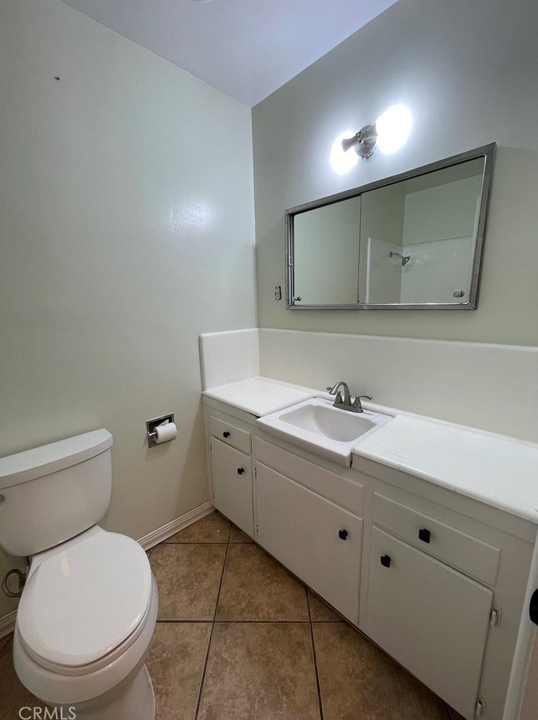 2953 Floral Ave, Riverside CA  92507-3213 exterior
