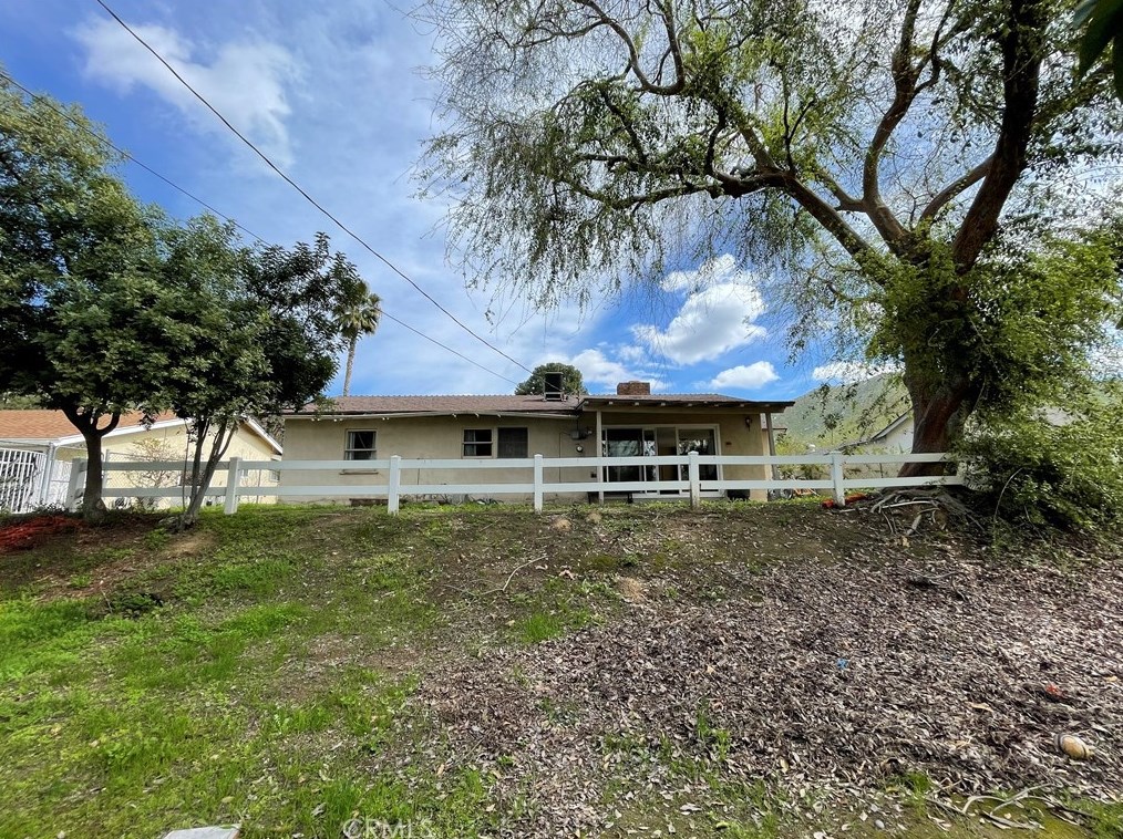 2953 Floral Ave, Riverside CA  92507-3213 exterior