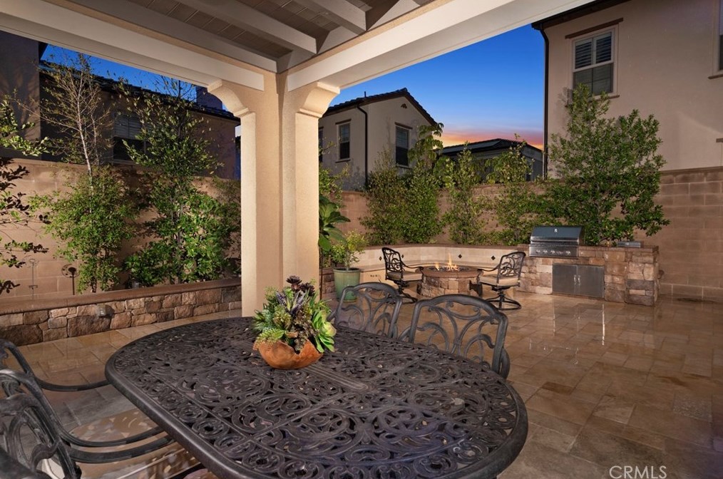 59 Hazelton, Irvine CA  92620-2189 exterior