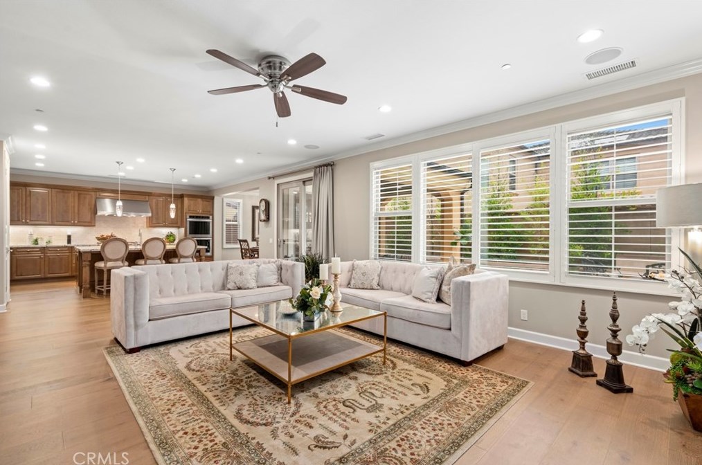 59 Hazelton, Irvine CA  92620-2189 exterior