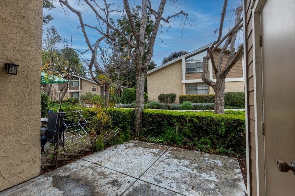 62 Lakepines, Irvine CA  92620-1916 exterior