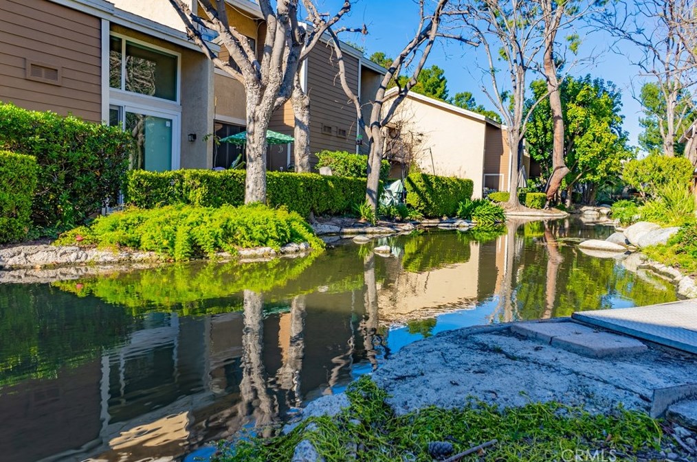 62 Lakepines, Irvine CA  92620-1916 exterior
