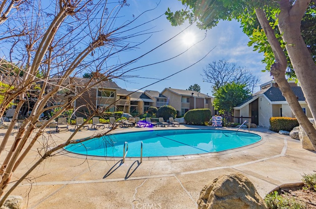 62 Lakepines, Irvine CA  92620-1916 exterior