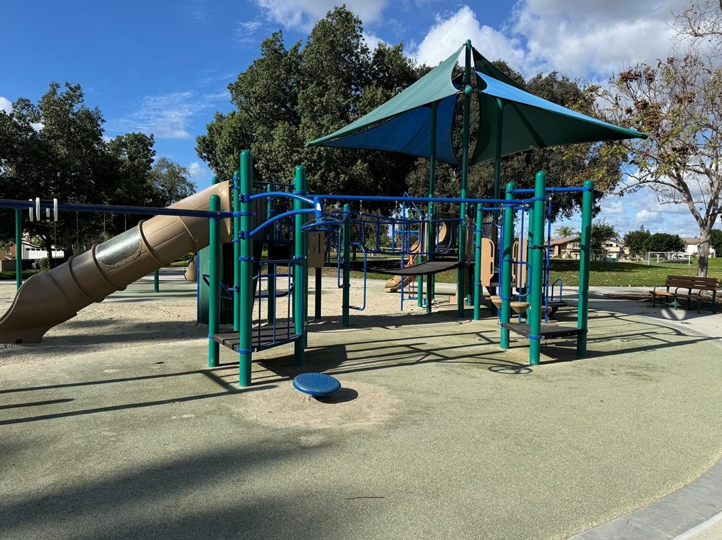 14872 Elm Ave, Irvine CA  92606-2610 exterior