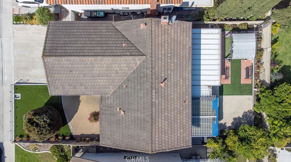 14872 Elm Ave, Irvine CA  92606-2610 exterior