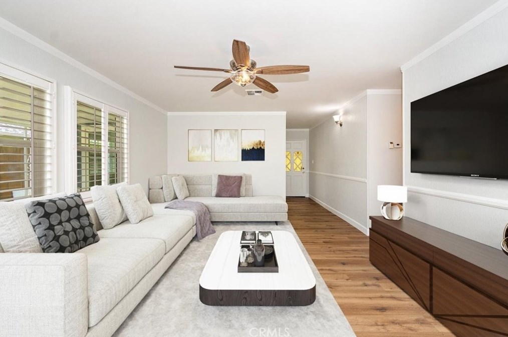 1413 Beacon Ave, Anaheim CA  92802-1717 exterior