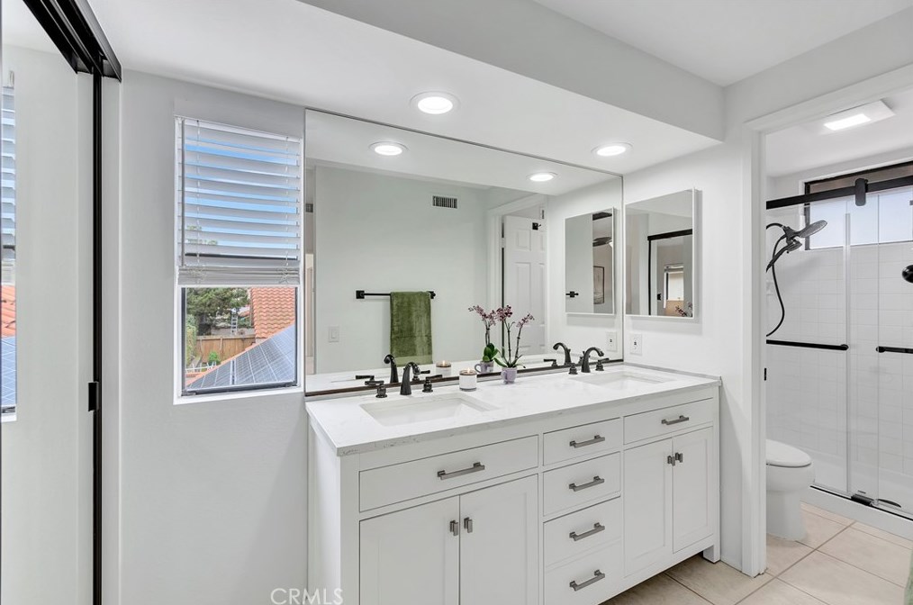 31 Terracima, Irvine CA  92620-2500 exterior