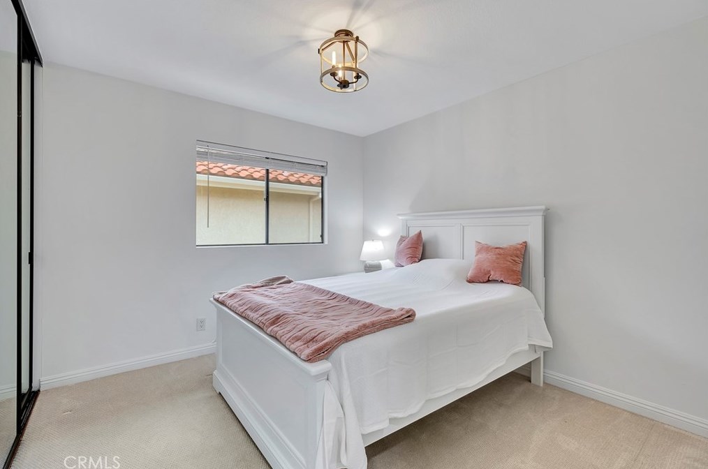 31 Terracima, Irvine CA  92620-2500 exterior