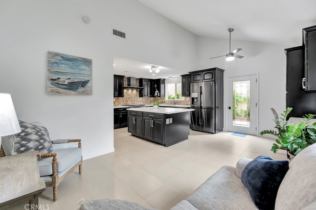 31 Terracima, Irvine CA  92620-2500 exterior