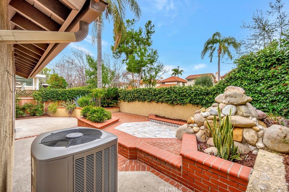 31 Terracima, Irvine CA  92620-2500 exterior