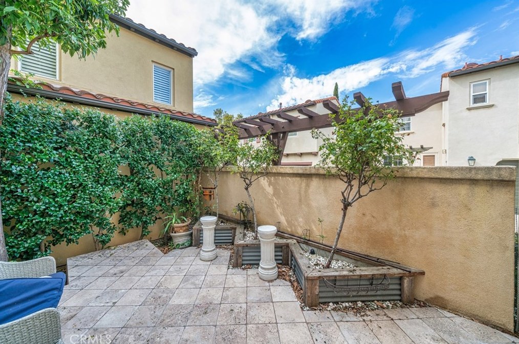 103 Canal, Irvine CA  92620-2803 exterior