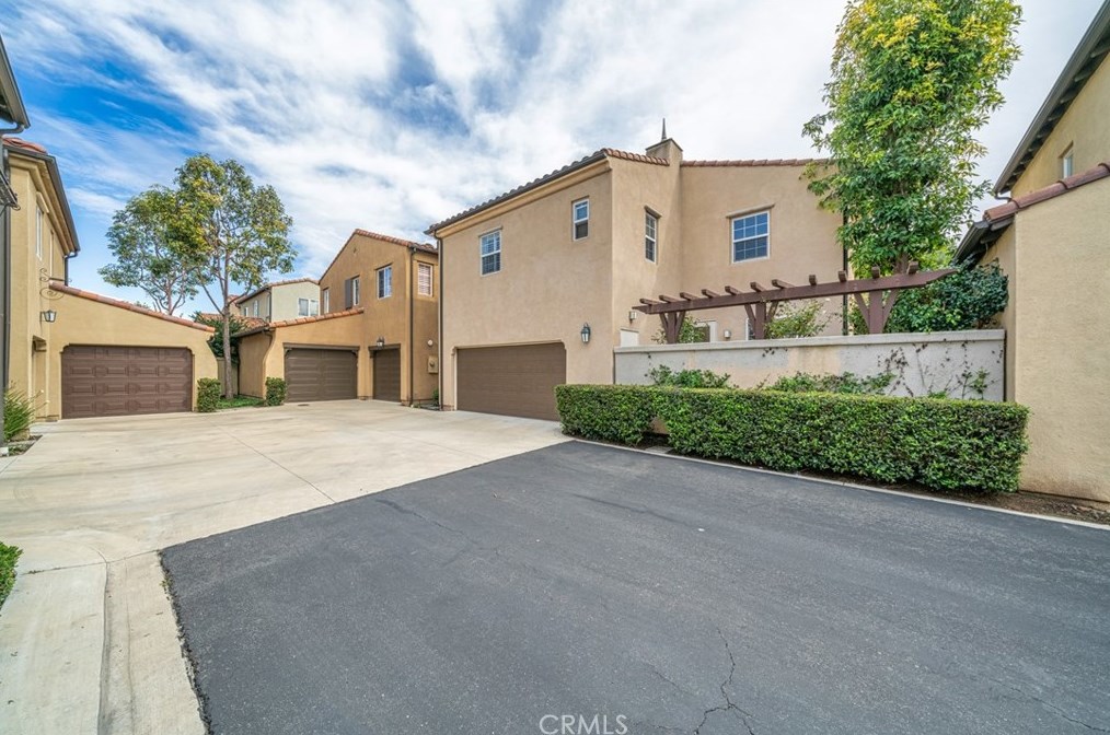 103 Canal, Irvine CA  92620-2803 exterior