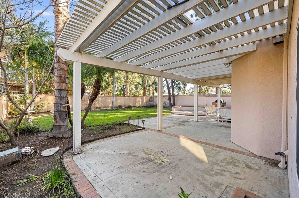 7 Cosenza, Irvine CA  92614-5344 exterior