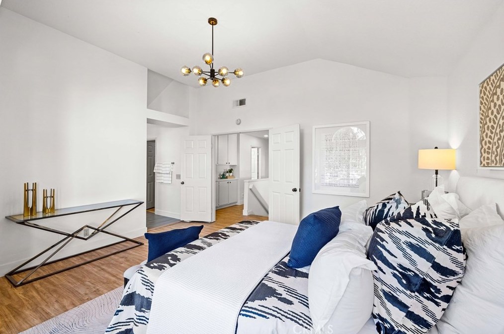 7 Cosenza, Irvine CA  92614-5344 exterior